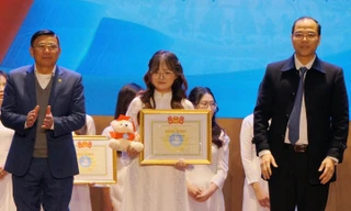 Hà Linh vinh dự nhận danh hiệu Sao Tháng Giêng cấp Trung ương năm 2025.