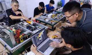 Thừa thầy, thiếu thợ: Cần loại bỏ lực cản của Kỷ nguyên vươn mình