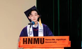 Nam thủ khoa ĐH Thủ đô Hà Nội: 9 kỳ liên tiếp giành học bổng cùng loạt giải thưởng nghiên cứu và khởi nghiệp