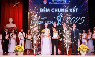 Bùng nổ đêm Chung kết “Sinh viên thanh lịch năm 2025” Trường Đại học Sao Đỏ