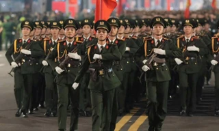 Nam sinh tự hào được làm Khối trưởng của Khối Hậu cần - Kỹ thuật Công an nhân dân trong đợt diễu hành A80 Lịch sử