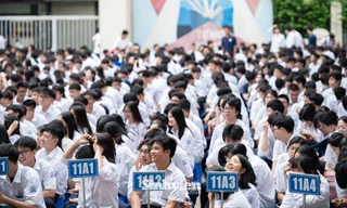 Gần 2000 học sinh THPT Khương Đình tham gia vòng sơ loại 'UNLOCK THE IELTS 2025'