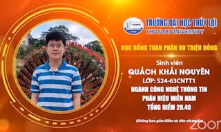 Khải Nguyên được trao học bổng toàn phần qua phiên họp Zoom tổ chức tại cơ sở chính trong thời kỳ dịch COVID-19.