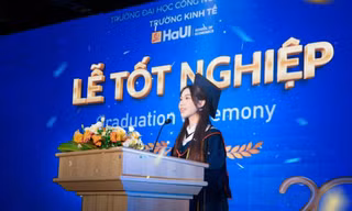 Nữ Đảng viên xuất sắc trở thành Thủ khoa HaUI