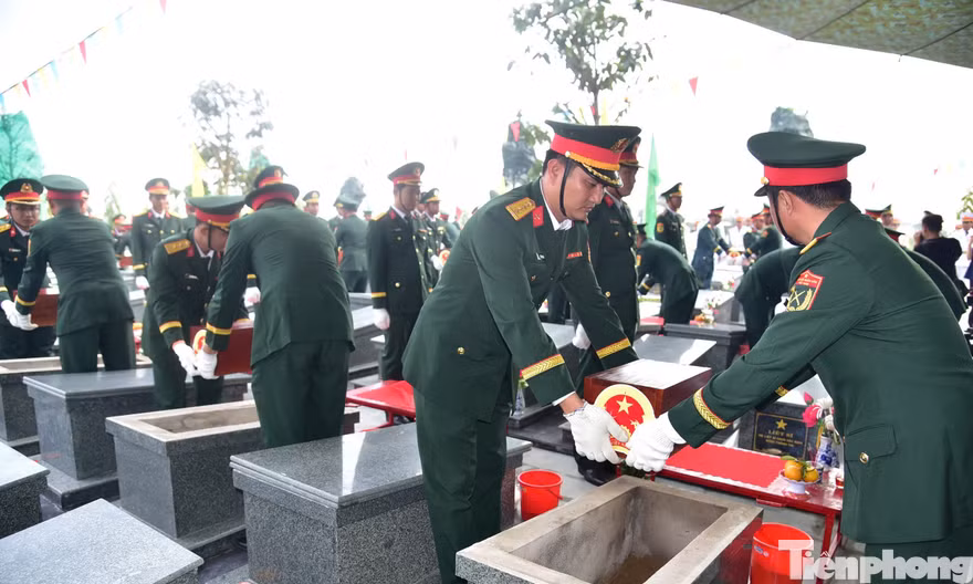 Tây Ninh đưa 511 hài cốt liệt sĩ từ Campuchia về nước