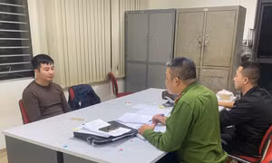 Sau 13 năm lẩn trốn, đối tượng trong đường dây ma túy ‘khủng’ đã ra đầu thú