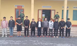 11 người nước ngoài vượt biên bằng đường biển bị khởi tố