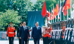 Lễ đón trọng thể Tổng Bí thư, Chủ tịch nước và Phu nhân thăm chính thức Vương quốc Thái Lan