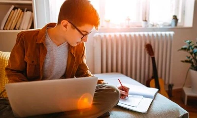 Trí thông minh thực sự không thể bắt chước, bản chất lộ rõ qua những điểm này