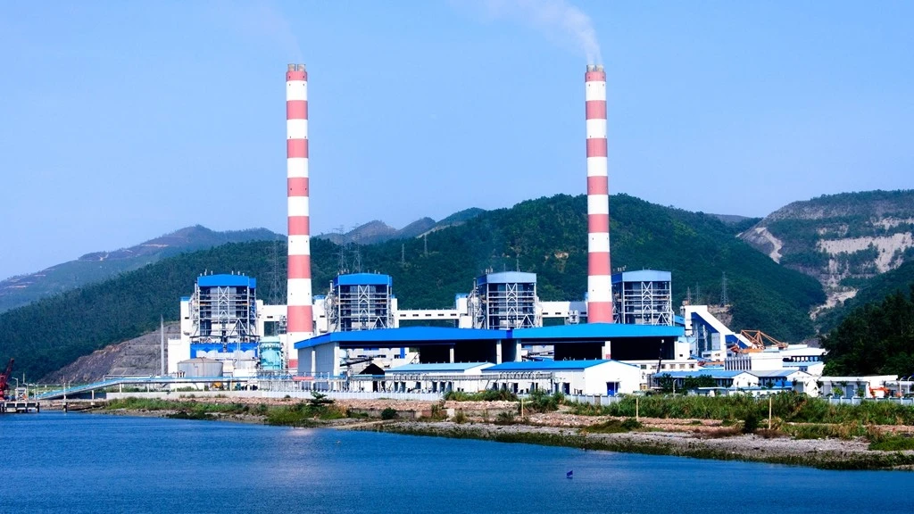 Nhiệt Điện Quảng Ninh: Lãnh Đạo Bị Bắt, Doanh Nghiệp Vẫn Lãi Lớn