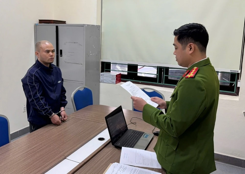 Thanh niên Quảng Ninh cướp giật dây chuyền vàng 85 triệu đồng tại tiệm vàng