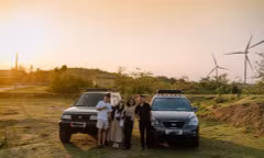 Cặp đôi mách kinh nghiệm lái ô tô du lịch Lào 8 ngày với 15 triệu đồng