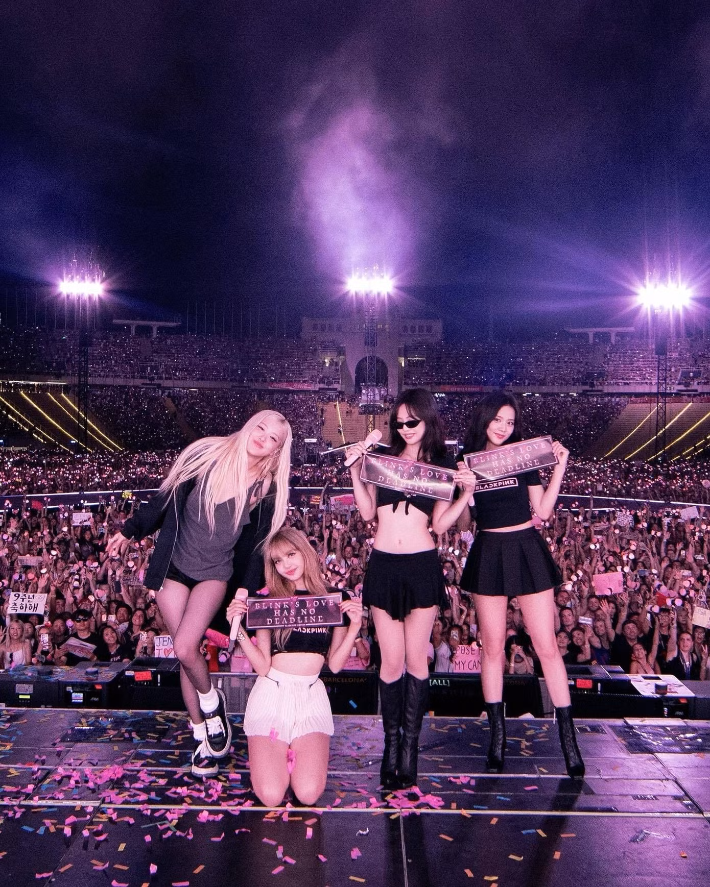 deadline-world-tour-blackpink-2.jpg