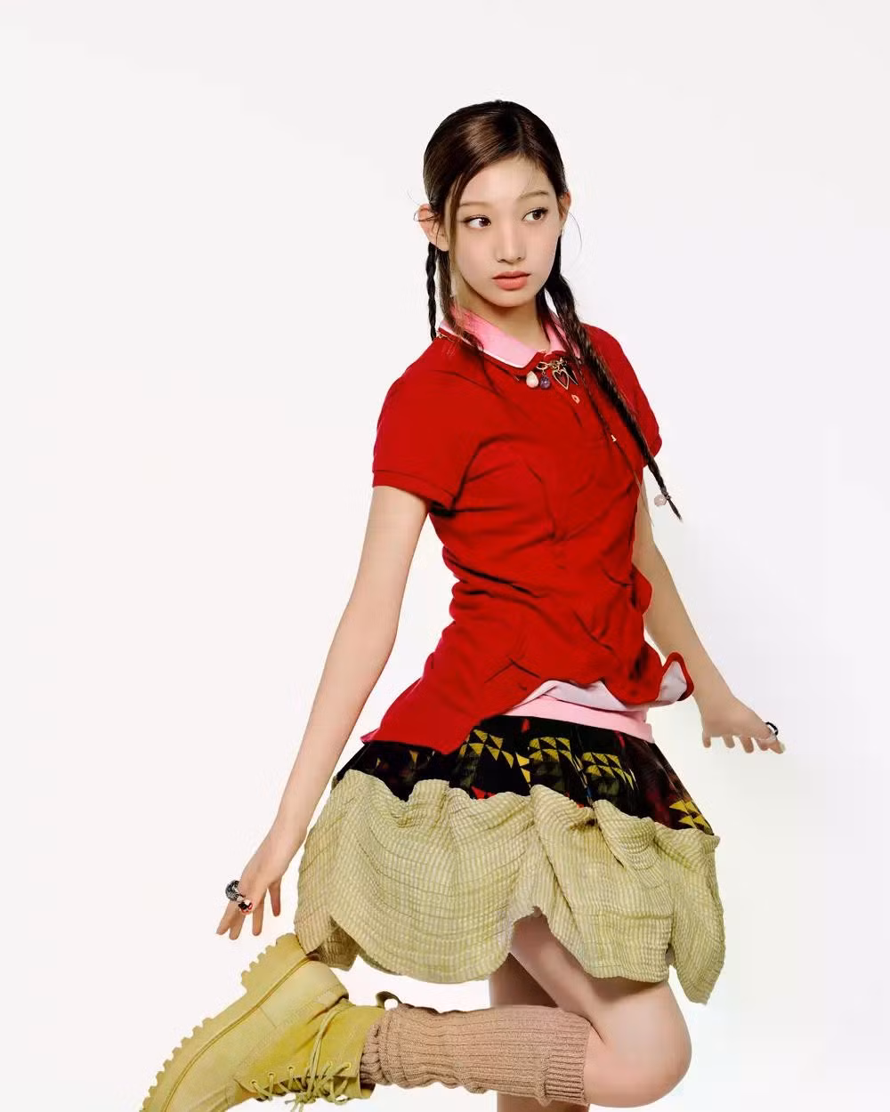 tuide-seoyeon-reveal-photo-2.jpg