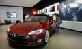 Ô tô điện Tesla được báo giá thay pin đắt gấp đôi giá xe