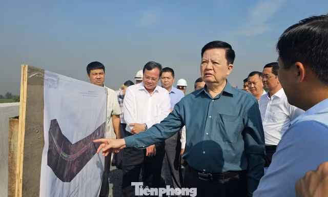 Phó Thủ tướng yêu cầu đẩy nhanh tiến độ Vành đai 3 TPHCM