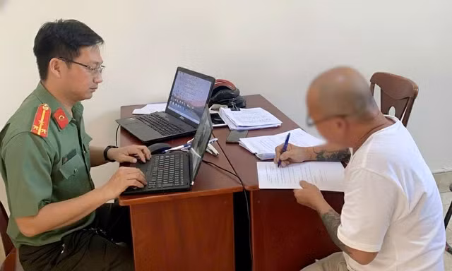 Xử phạt trường hợp chia sẻ thông tin xuyên tạc từ Lê Trung Khoa