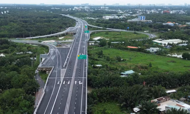 Cao tốc Bến Lức - Long Thành nguy cơ chậm tiến độ