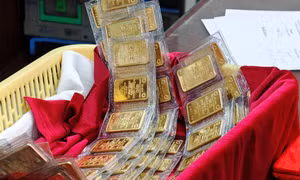 Giá vàng SJC thấp nhất hơn 1 tháng qua