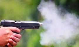 Điều tra vụ nổ súng, đánh ghen rồi cướp tài sản bên bờ sông Sài Gòn