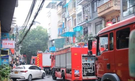 Hà Nội: Cháy nhà trong ngõ nhỏ, xe cứu hoả không thể tiếp cận, 5 người tử vong