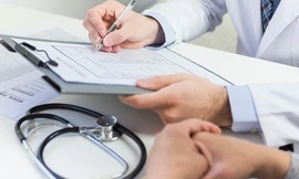 Phạt tù cựu giảng viên lừa đảo xin vào biên chế bệnh viện