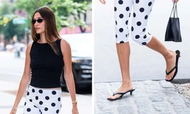 Hailey Bieber khéo phối đồ với 3 xu hướng hot nhất chỉ trong một bộ trang phục