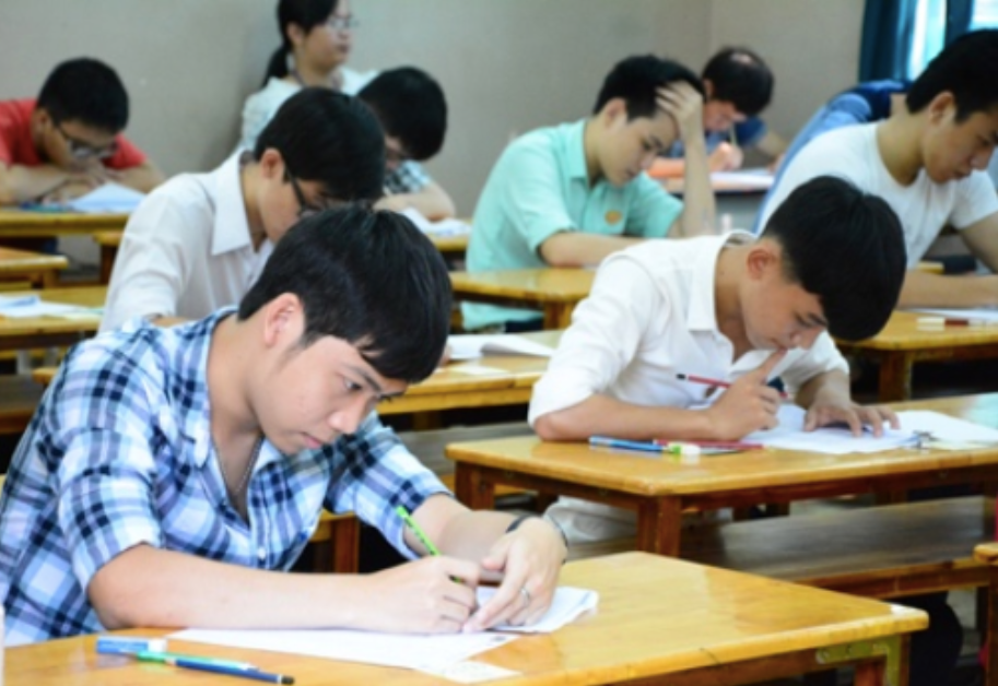 Thí sinh chọn Đại học FPT là 1 trong 3 nguyện vọng đầu tiên trong kỳ đăng ký xét tuyển đợt 1– 12/5/2019 sẽ được 3 điểm ưu tiên vào trường. Thí sinh chọn Đại học FPT là 1 trong 3 nguyện vọng đầu tiên trong kỳ đăng ký xét tuyển đợt 1– 12/5/2019 sẽ được 3 điểm ưu tiên vào trường.