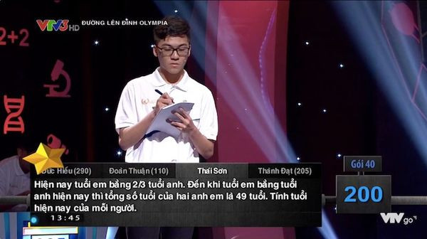 Nội dung của câu hỏi tính tuổi tương đối hóc búa trong chương trình. (Ảnh: Huong Pham/Group Trường Người Ta) Nội dung của câu hỏi tính tuổi tương đối hóc búa trong chương trình. (Ảnh: Huong Pham/Group Trường Người Ta)