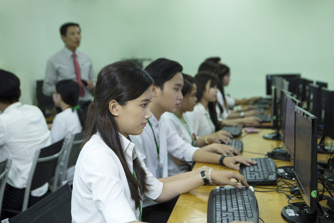 Nguồn sinh viên đầu vào của CĐ Vạn Xuân ngày càng tăng nhờ chương trình đào tạo chất lượng