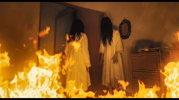 Hình ảnh đặc trưng của hồn ma Sadako. Hình ảnh đặc trưng của hồn ma Sadako.