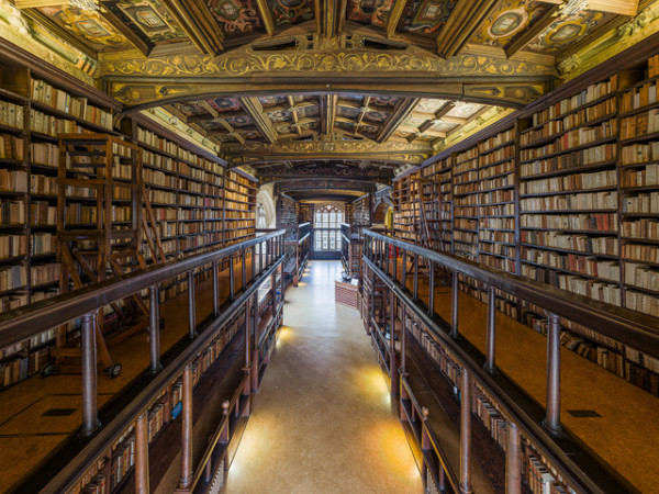 Thư viện Duke Humfrey ở Oxford, Anh Thư viện Duke Humfrey ở Oxford, Anh