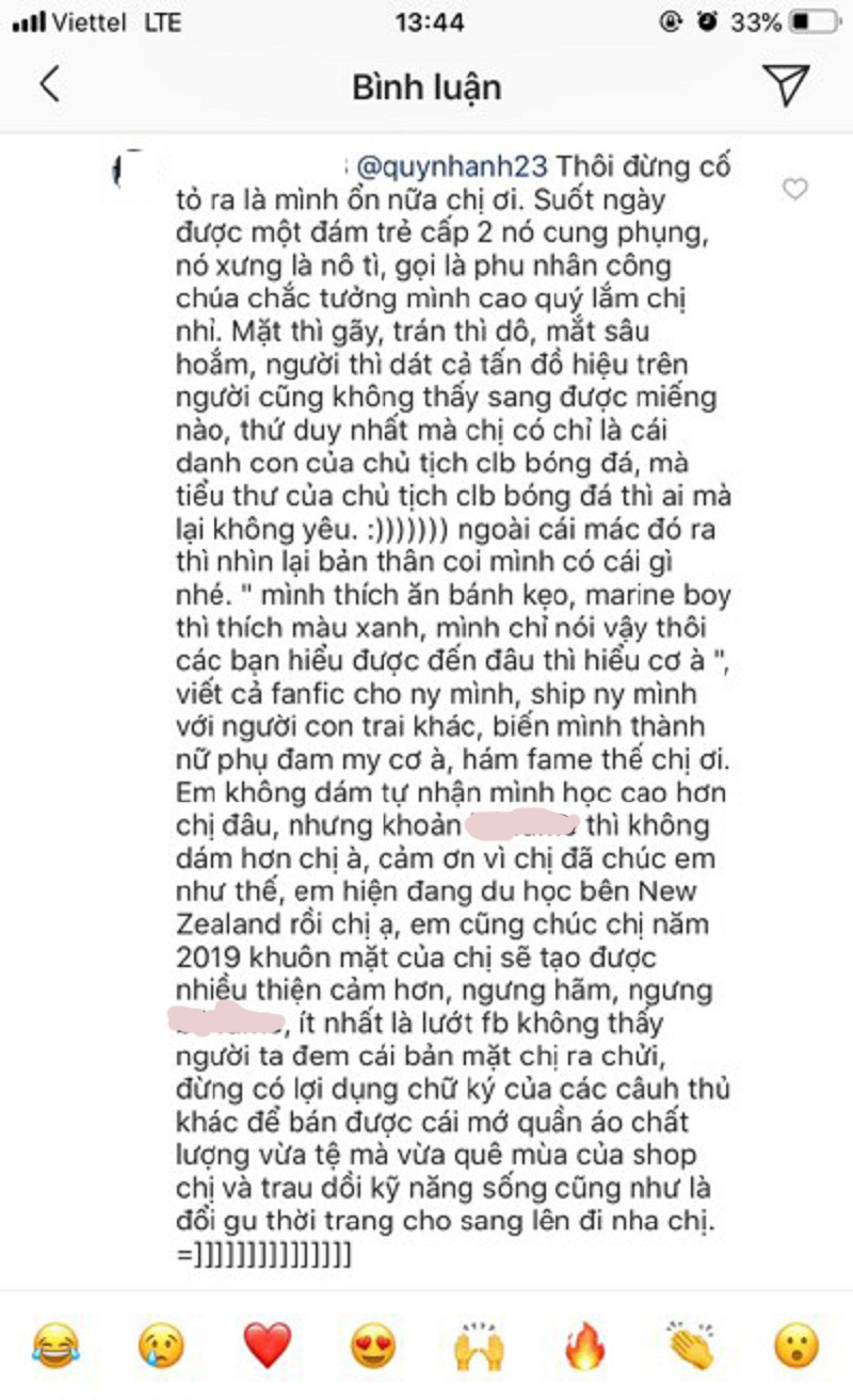 Sau đó cô nàng "bơ đẹp", mặc kệ cho anti-fan tiếp tục chửi bới. Sau đó cô nàng "bơ đẹp", mặc kệ cho anti-fan tiếp tục chửi bới.