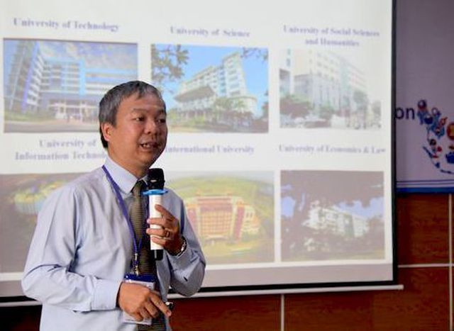 Tiến sĩ Nguyễn Quốc Chính, Giám đốc Trung tâm khảo thí và đánh giá chất lượng (ĐH Quốc gia TPHCM). Tiến sĩ Nguyễn Quốc Chính, Giám đốc Trung tâm khảo thí và đánh giá chất lượng (ĐH Quốc gia TPHCM).