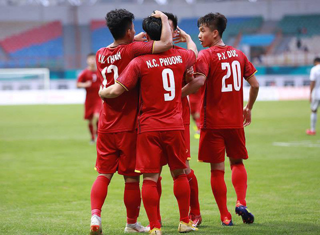 Cuối cùng Công Phượng đã có bàn thắng chuộc lỗi. Cuối cùng Công Phượng đã có bàn thắng chuộc lỗi.