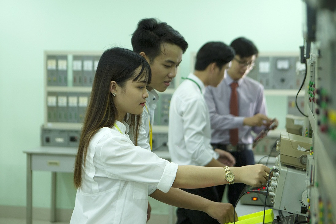 CĐ Vạn Xuân có nhiều thế mạnh trong việc đào tạo các ngành Khoa học ứng dụng