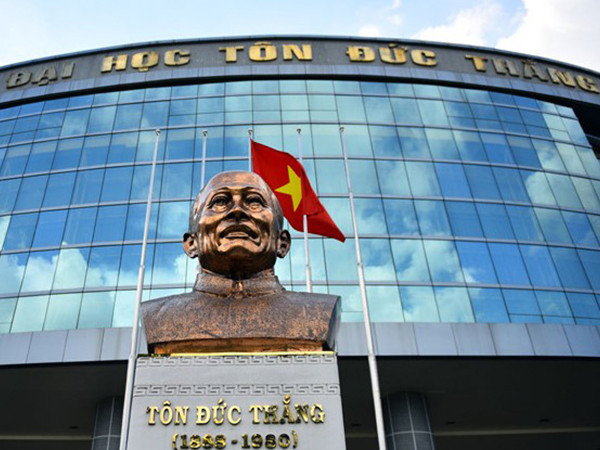 Trường Đại học Tôn Đức Thắng Trường Đại học Tôn Đức Thắng