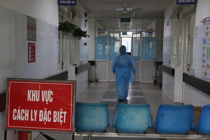 Công bố ca nhiễm virus corona thứ 14 tại Việt Nam, đi chúc Tết 1 tiếng về thì bị lây. (Ảnh minh họa) Công bố ca nhiễm virus corona thứ 14 tại Việt Nam, đi chúc Tết 1 tiếng về thì bị lây. (Ảnh minh họa)