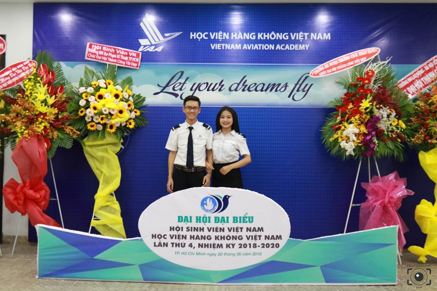 Bạn có muốn được khoác bộ đồng phục giống vậy mỗi ngày đến trường không? Bạn có muốn được khoác bộ đồng phục giống vậy mỗi ngày đến trường không?