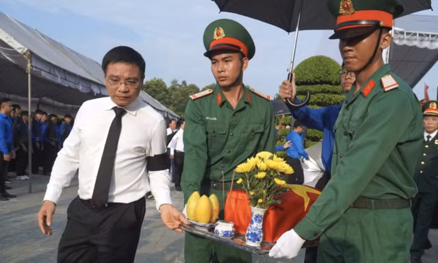 Phó Thủ tướng Nguyễn Văn Thắng dự lễ truy điệu liệt sĩ tại TP Đồng Nai