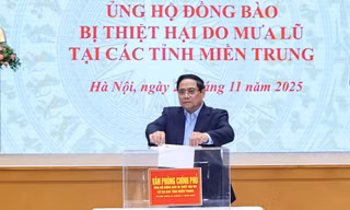 Thủ tướng: Nhanh chóng có Nghị quyết khắc phục hậu quả thiên tai, Nhân dân đang rất cần