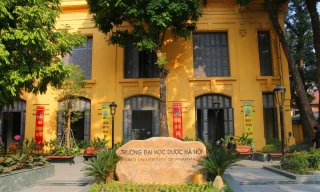 Hà Nội: Không di dời toàn bộ bệnh viện, trường học ra khỏi khu vực trung tâm