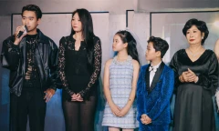 Dàn diễn viên của “vũ trụ Lật Mặt” tái hợp tại thảm đỏ ra mắt “Nhà Hai Chủ”