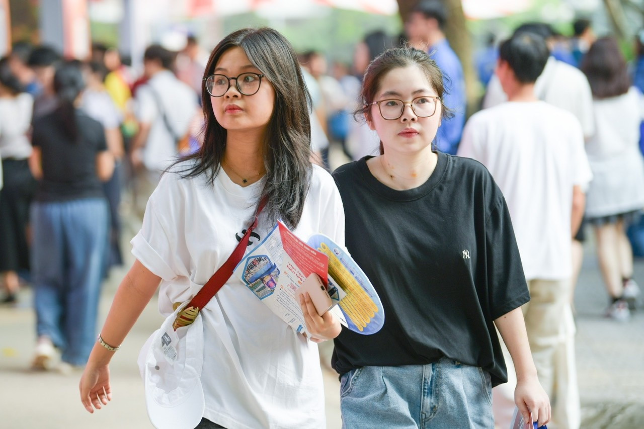 Số lượng thí sinh có chứng chỉ ngoại ngữ khi tham gia xét tuyển đại học ngày càng tăng. Ảnh: Nam Trần 0722-thi-sinh.jpg