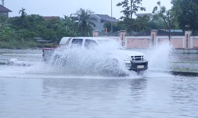 Diễn biến mưa dông ở miền Bắc, miền Trung