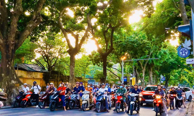 Miền Bắc tăng nhiệt trước khi đón không khí lạnh tăng cường
