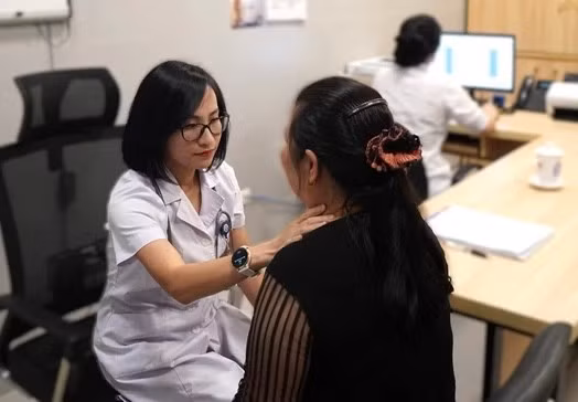 Ung thư đầu cổ – hiểm họa từ những thói quen tưởng chừng vô hại