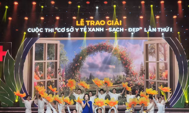 Bộ trưởng Đào Hồng Lan: Quyết tâm biến mỗi cơ sở y tế trở thành điểm tựa an toàn, nhân văn và bền vững cho người dân 
