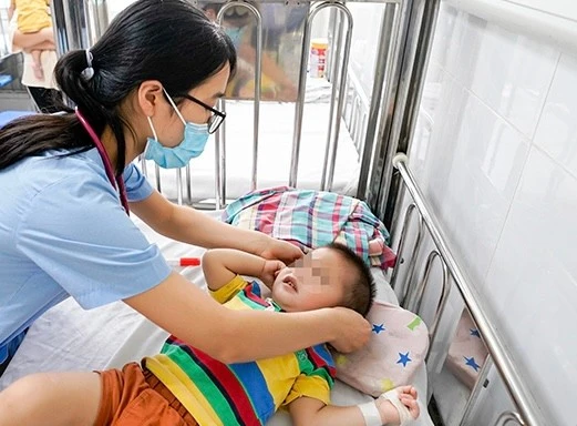 Bộ Y tế phát công điện hỏa tốc về dịch tay chân miệng 