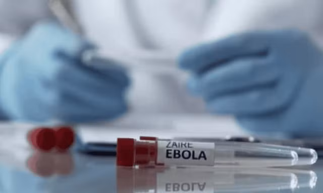 Bộ Y tế hoả tốc yêu cầu các bệnh viện tăng cường phòng chống dịch Ebola